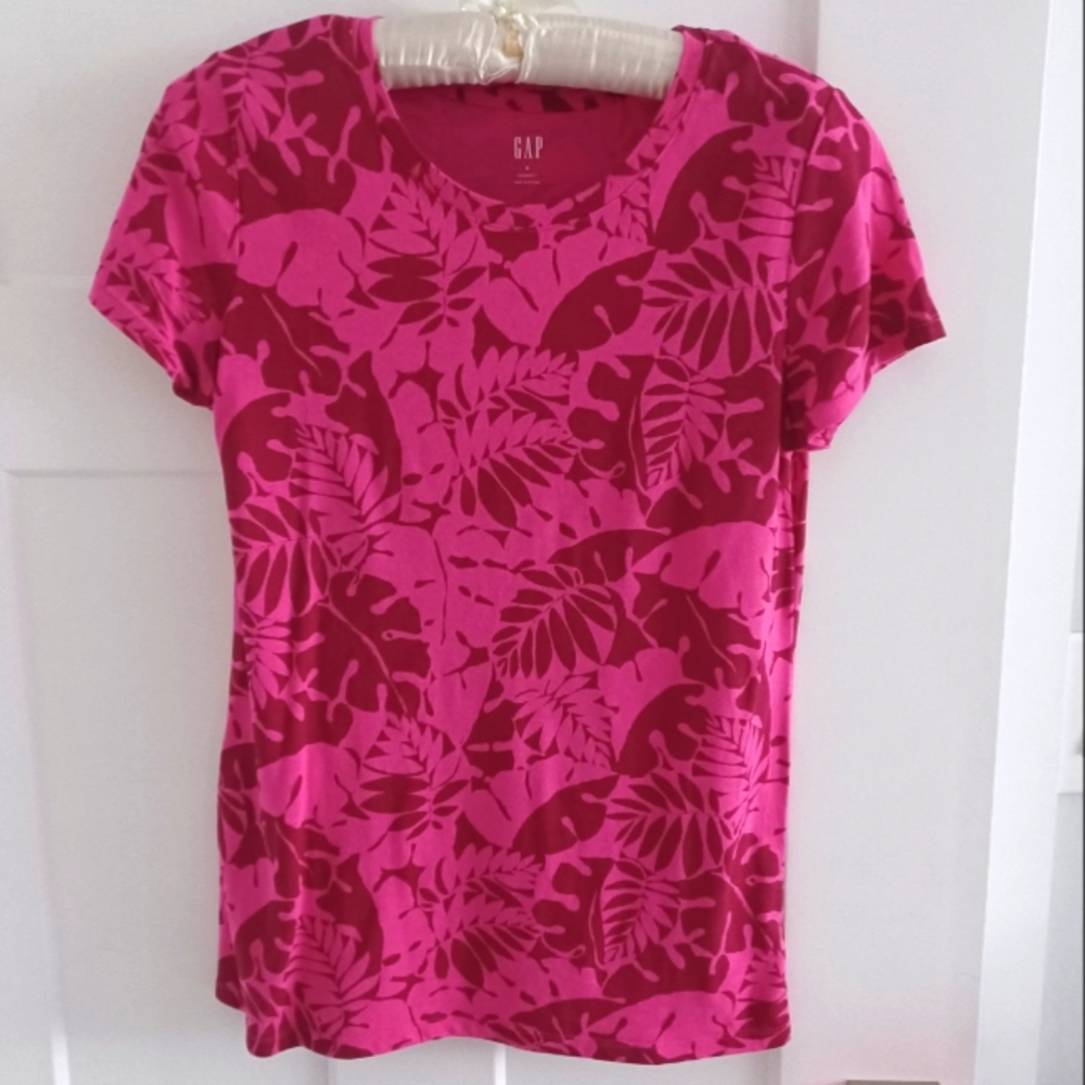 Pink flower shirt